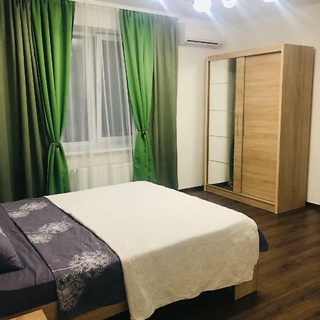 Naberezhna 10, Central Lutsk Lejlighed Eksteriør billede